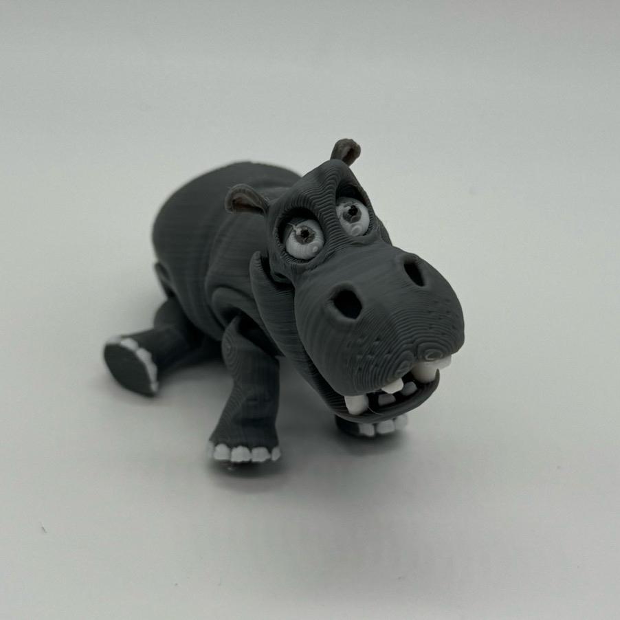 Adorable Tiny Hippopotamus Statue 3D Printed - Perfect for Home Decor and Gifts