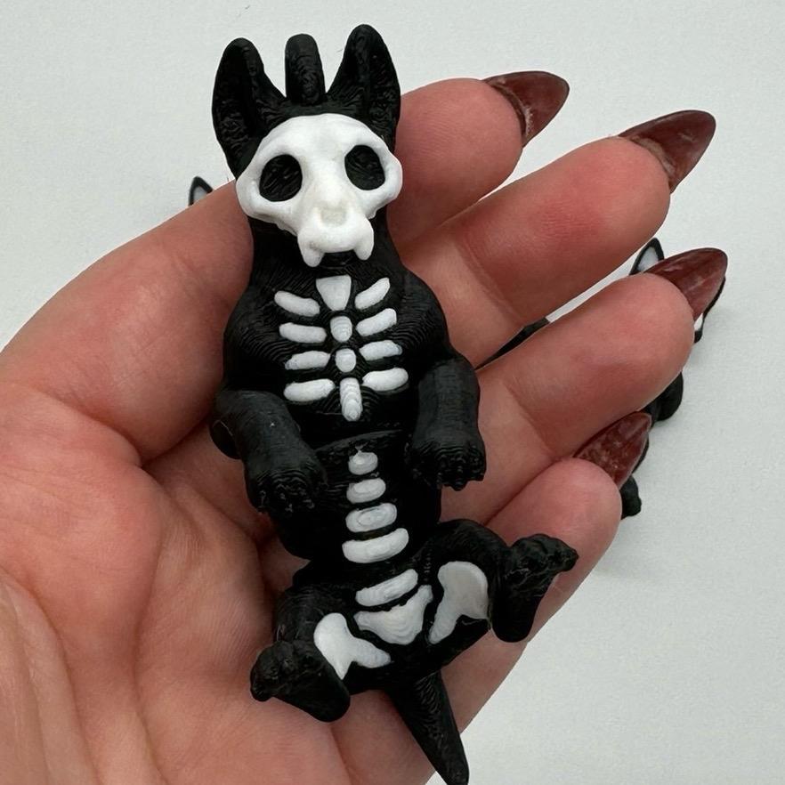 Spooky 3D Printed Skeleton Cat and Dog Halloween Decoration for Home