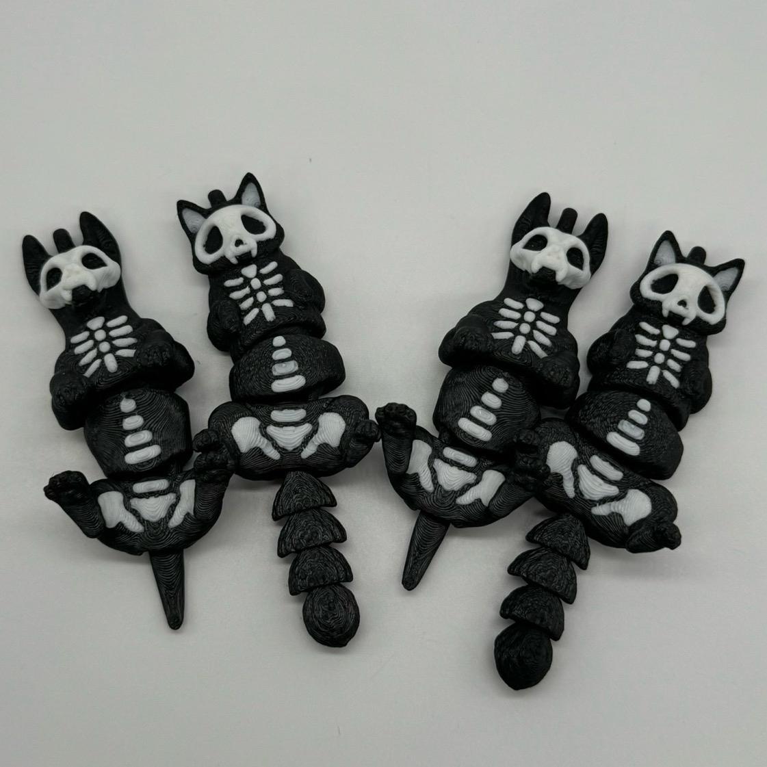 Spooky 3D Printed Skeleton Cat and Dog Halloween Decoration for Home