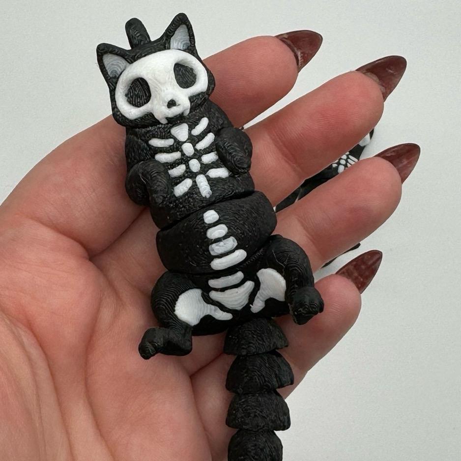 Spooky 3D Printed Skeleton Cat and Dog Halloween Decoration for Home